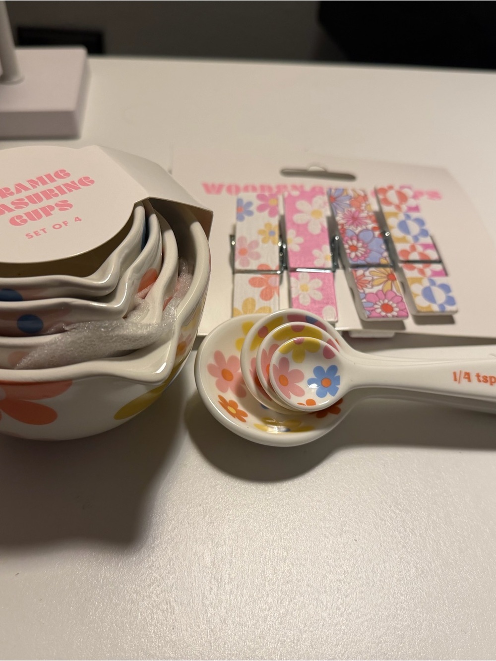 Floral Ceramic Measuring Cups & Spoons Set - Multicolor